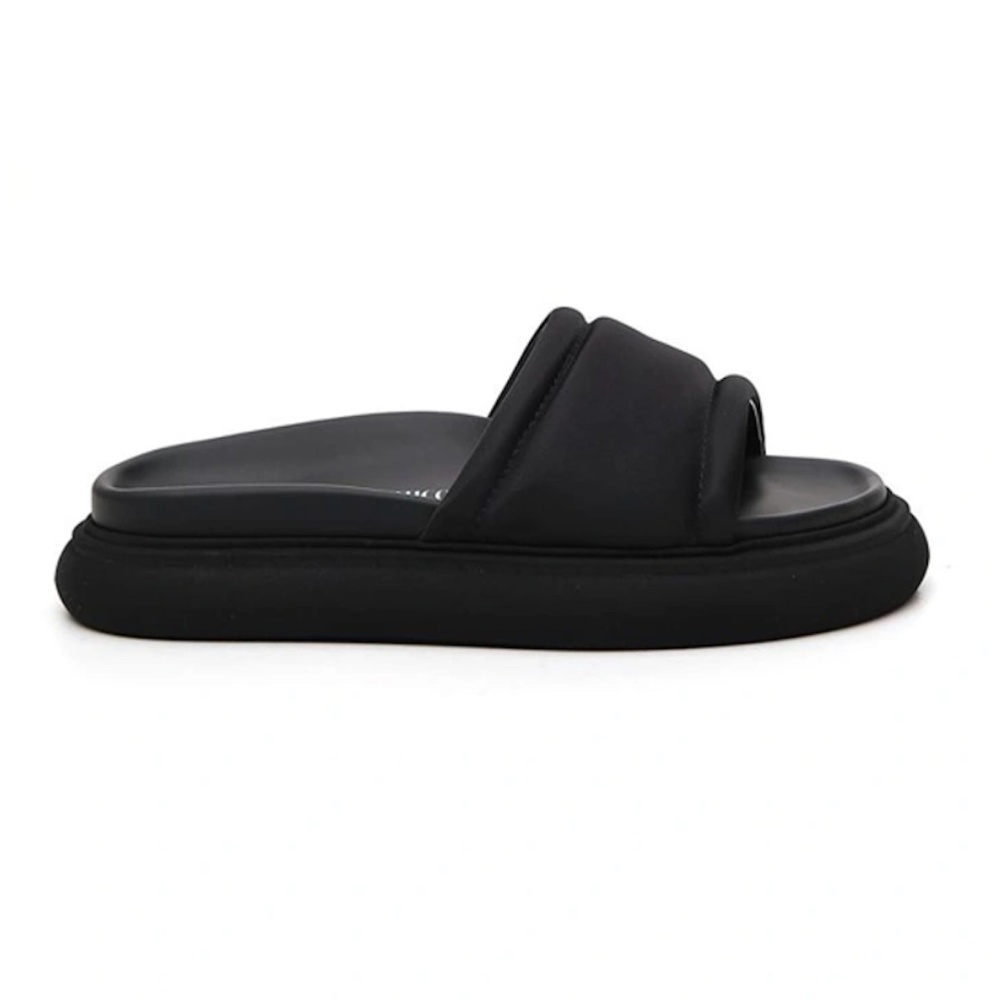 The ATTICO Noah Padded Nylon Slides In Black 40